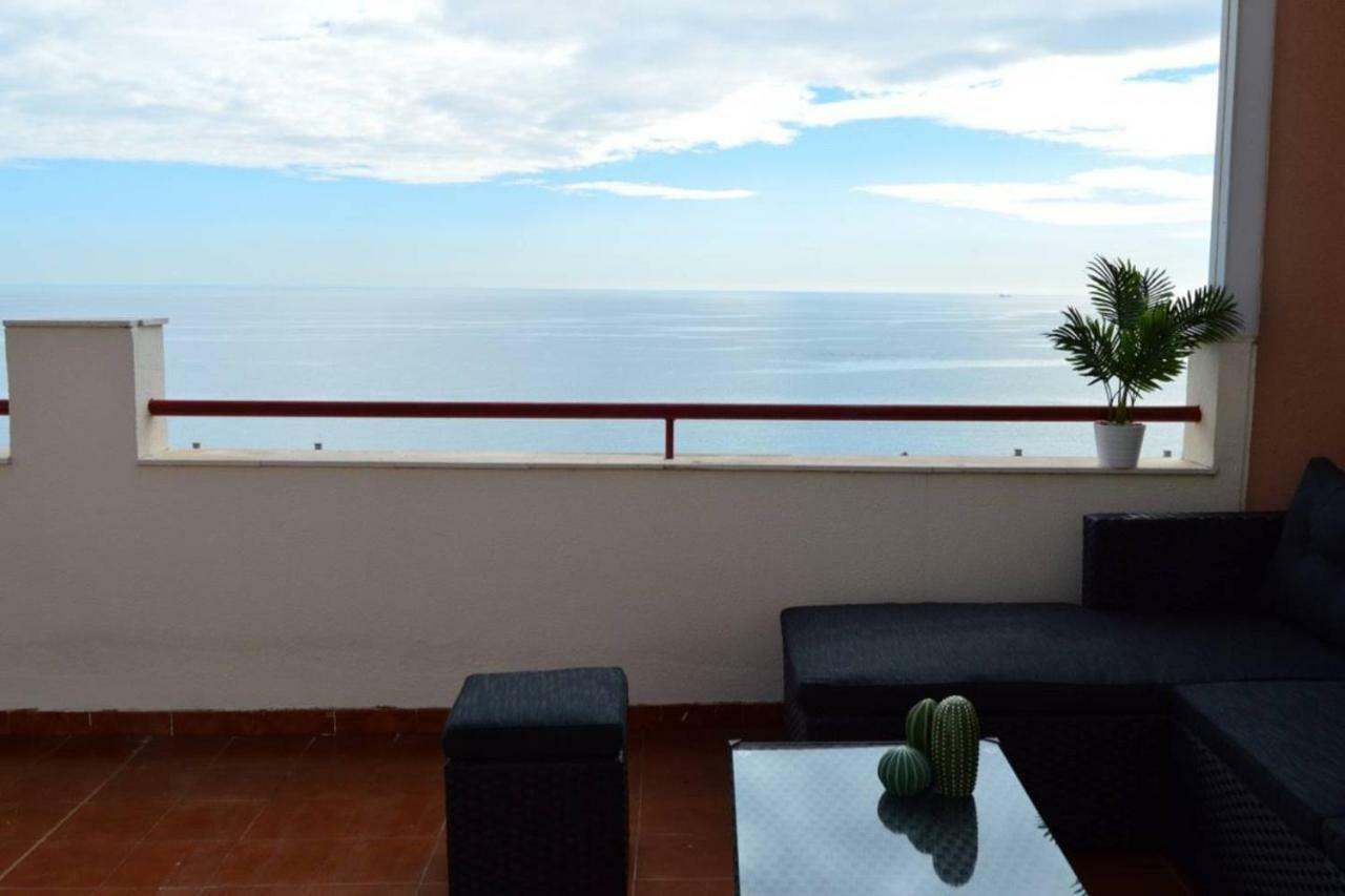 Duplex Con Impresionantes Vistas Al Mar Daire Benalmádena Dış mekan fotoğraf